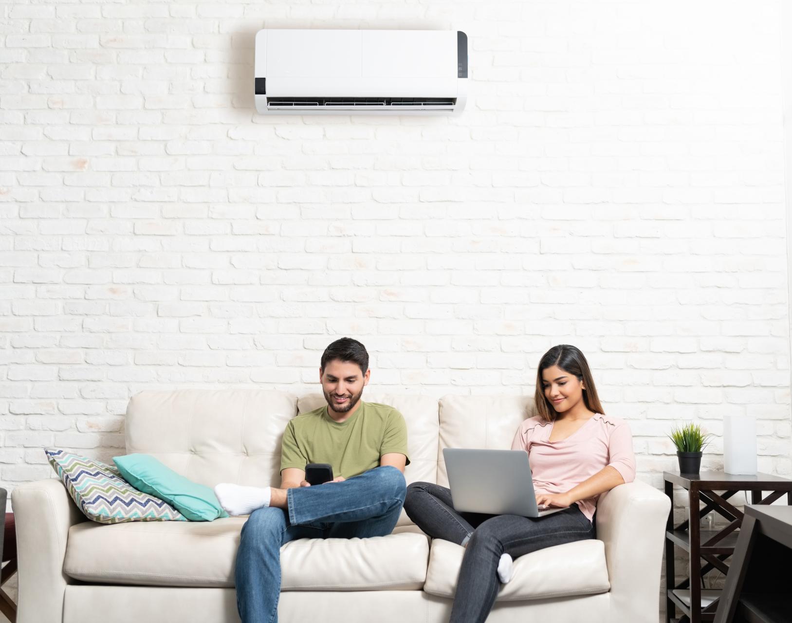 How does A Ductless Air Conditioning System Heat a Home?